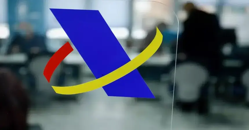 Alta Colaborador Social AEAT: Gu�a Completa