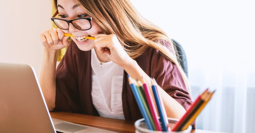 �Est� el servicio de formaci�n online sujeto o exento de IVA?