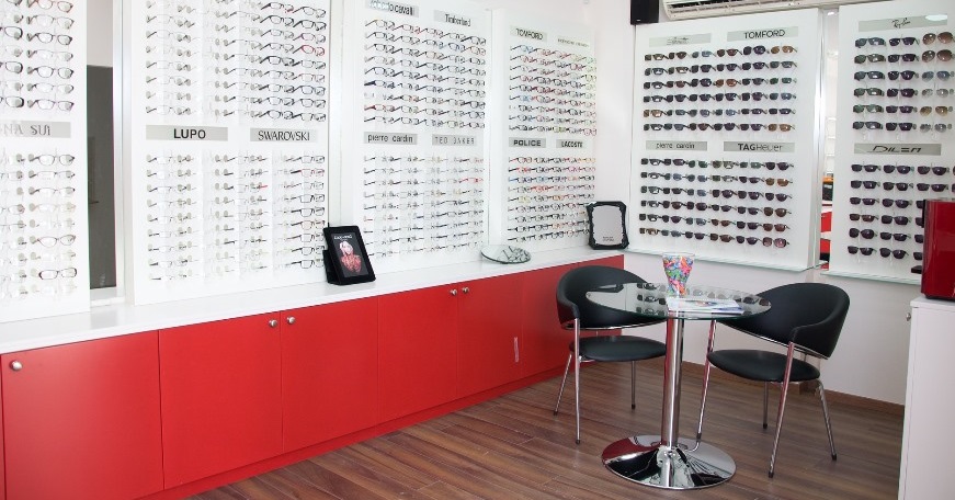 Problem�tica en relaci�n al IVA de las �pticas que tributan por el recargo de equivalencia