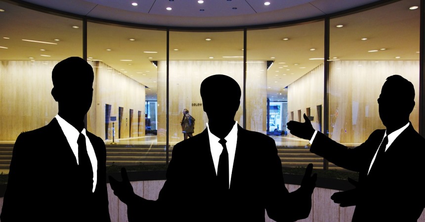 Simulaci�n utilizando sociedad interpuesta para facturar